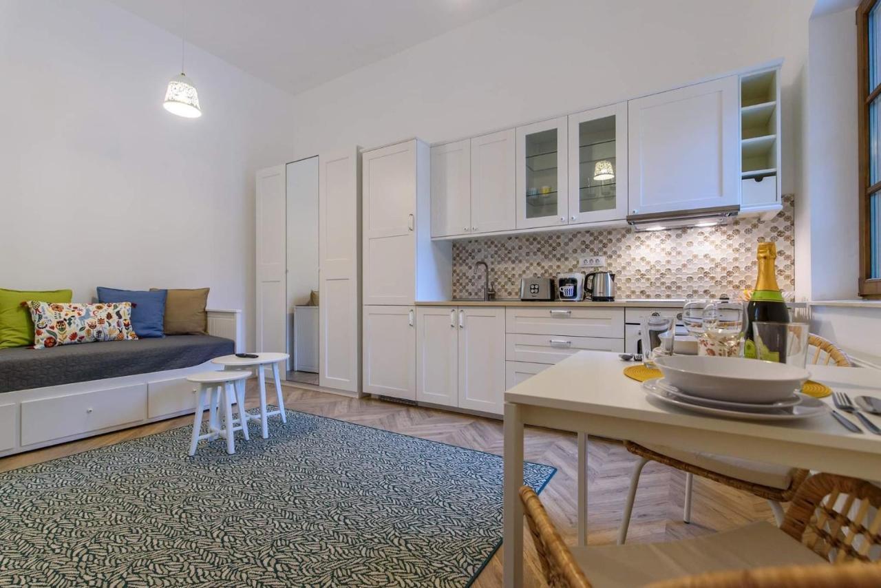 Interbelic Vibe Apartman Kolozsvár Kültér fotó